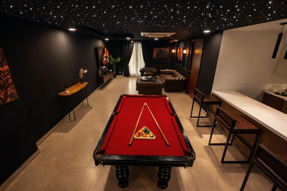 Billiard, Casino, Game Room