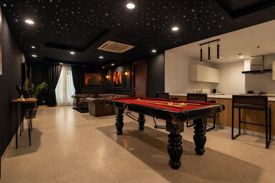 Billiard, Game Room, Kitchen or kitchenette