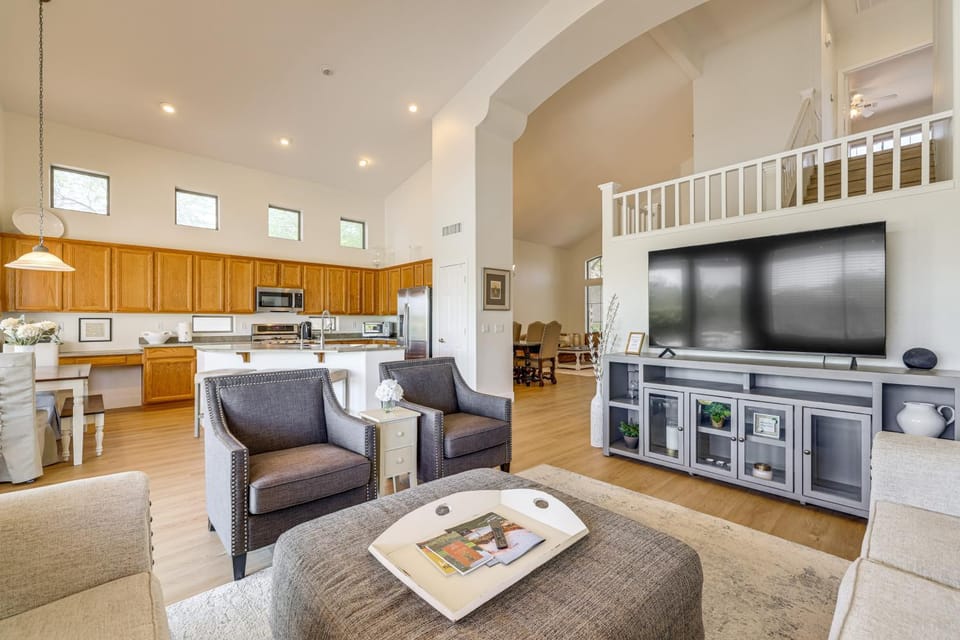 Fire Pit & Large Yard! Luxury Anthem Escape House in Anthem