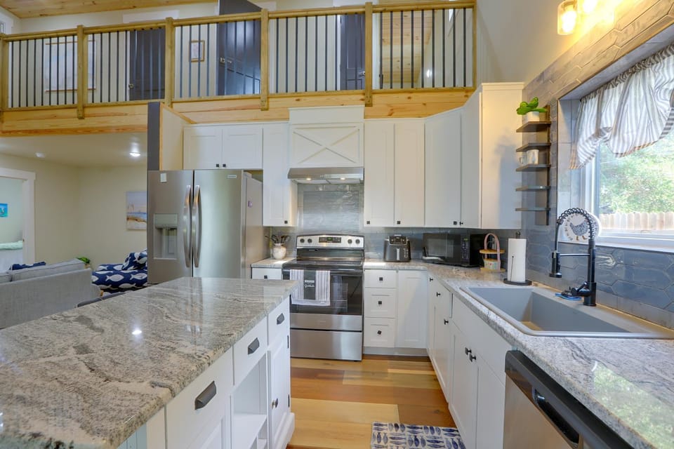 Blue Heron - New Modern Home in Carrabelle House in Carrabelle