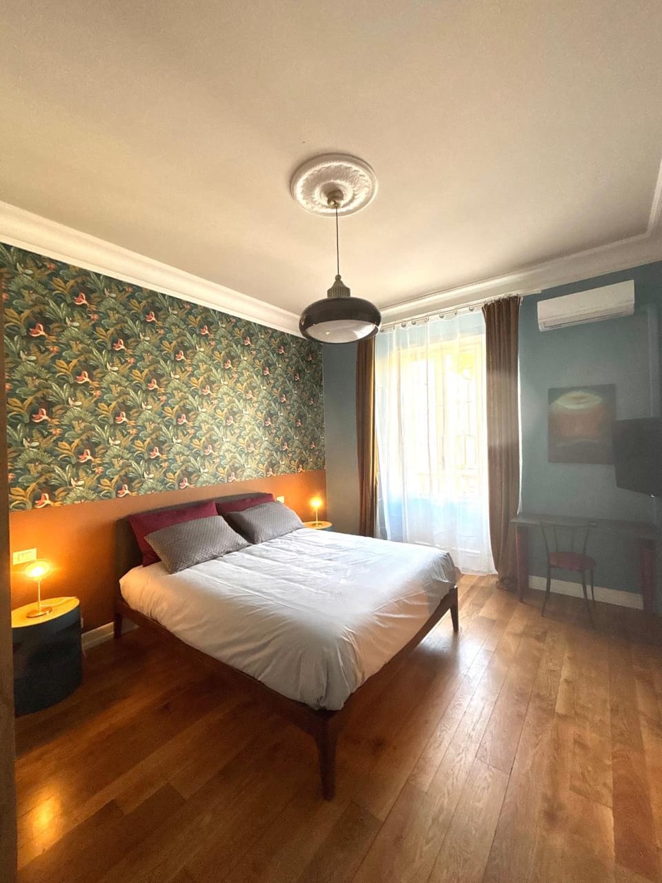 Bed, Bedroom