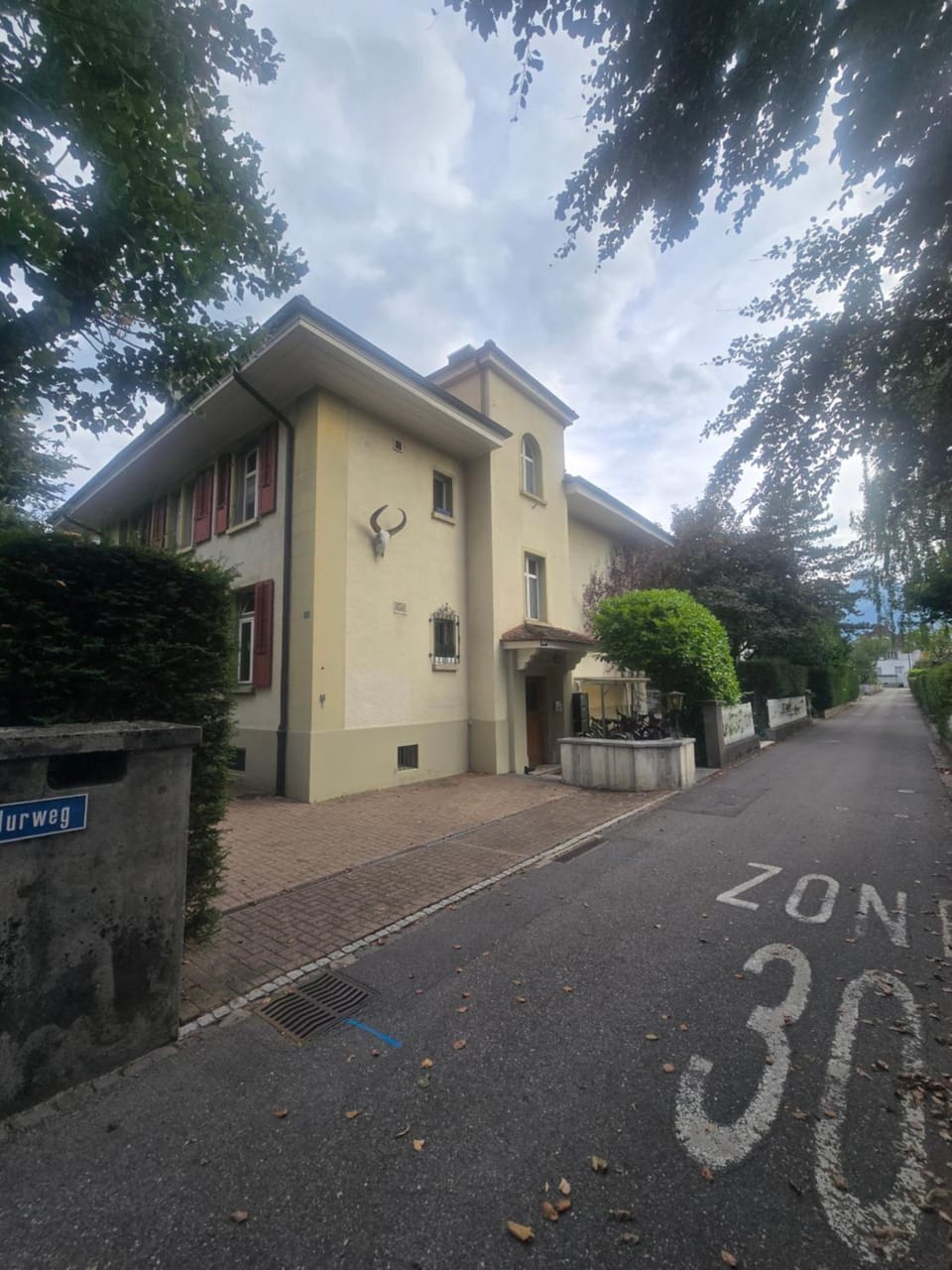 Property building, Street view