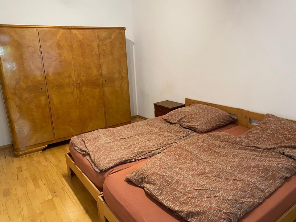 Wohnen auf Zeit in Königswiesen-Süd Apartment in Regensburg