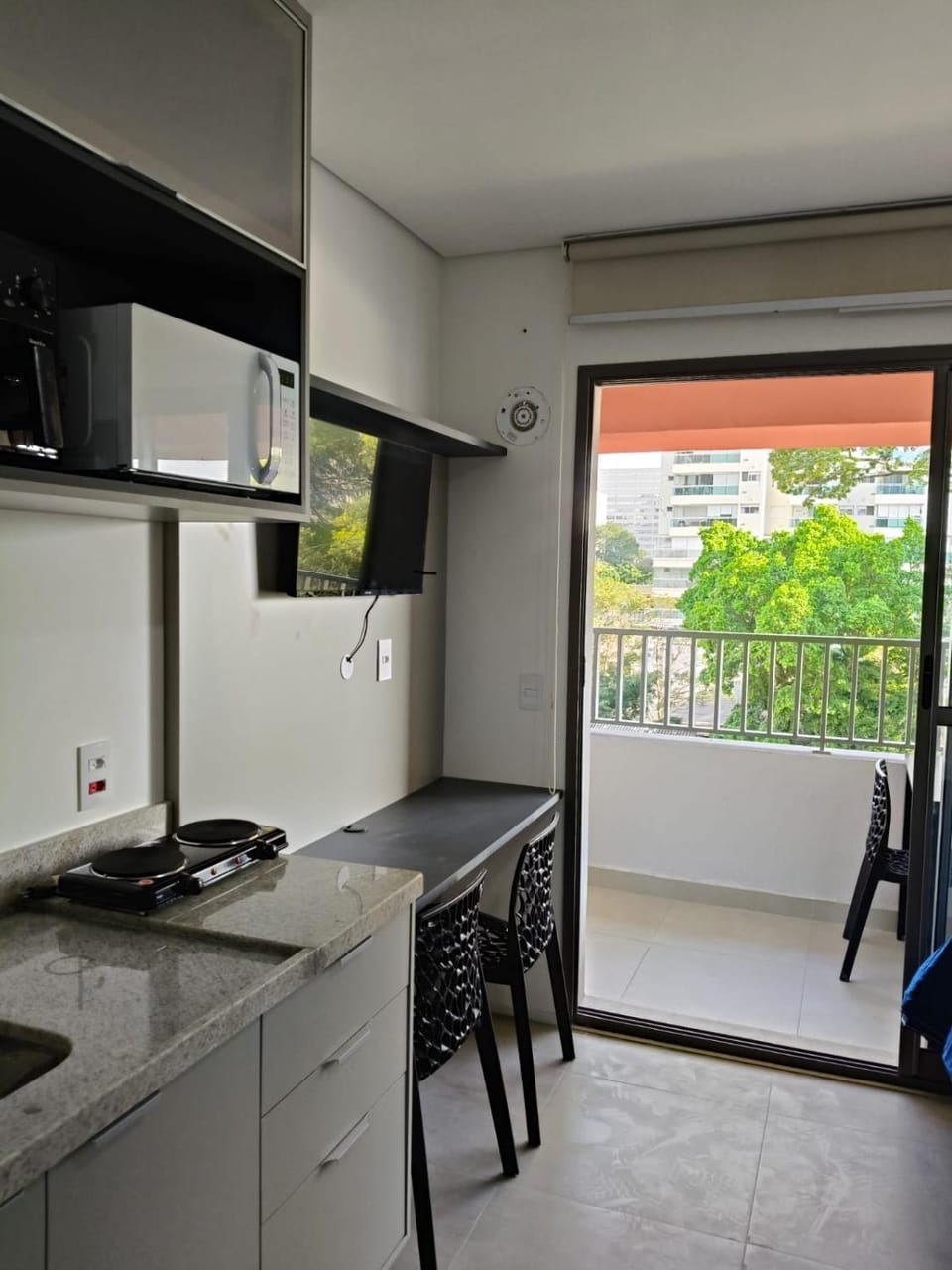 TV and multimedia, Kitchen or kitchenette