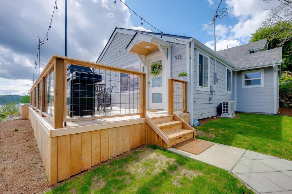 Property building, Patio