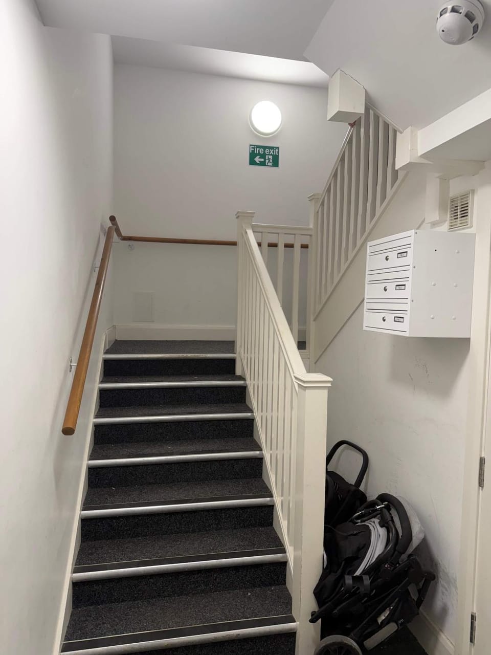 Stylish Apartment in Horley Town Centre Apartment in Horley