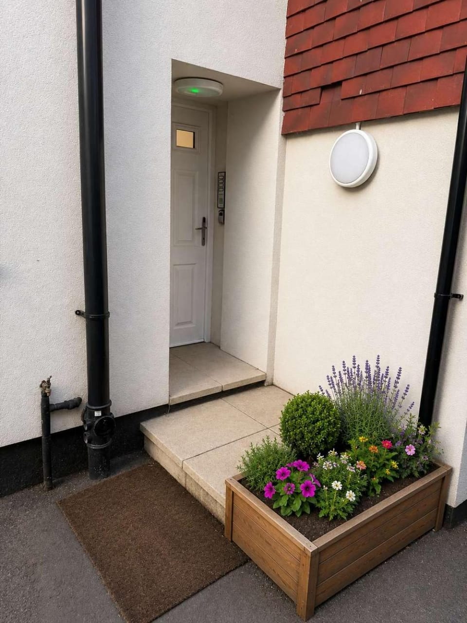 Stylish Apartment in Horley Town Centre Apartment in Horley