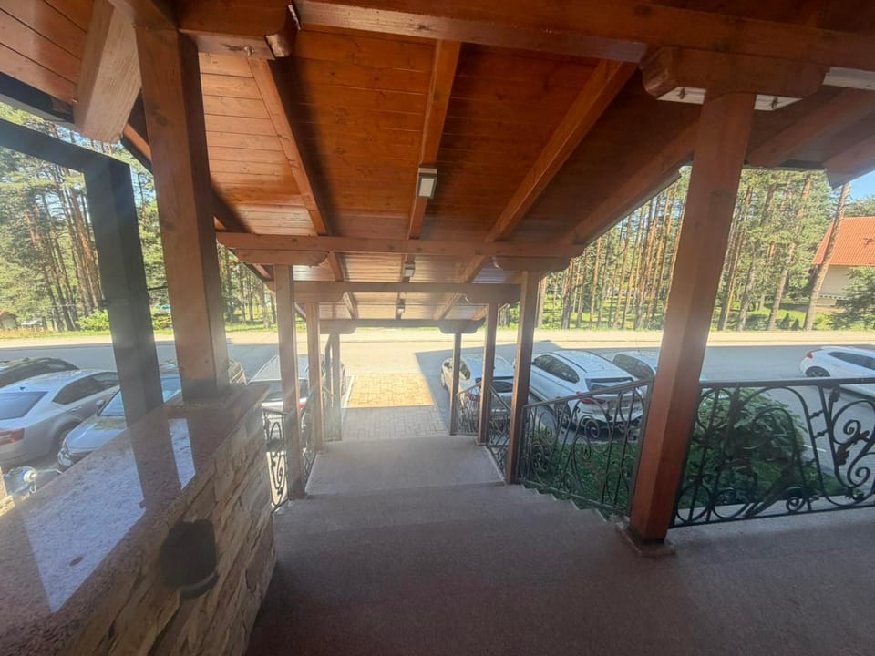Day, View (from property/room), Balcony/Terrace, Parking