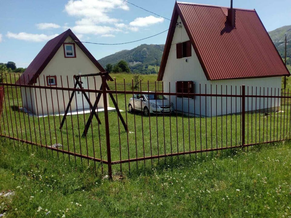 Property building, Garden view