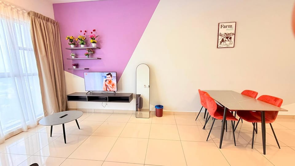 TV and multimedia, Living room, Dining area