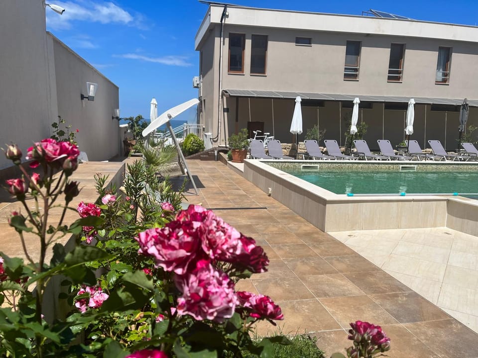 Pool view