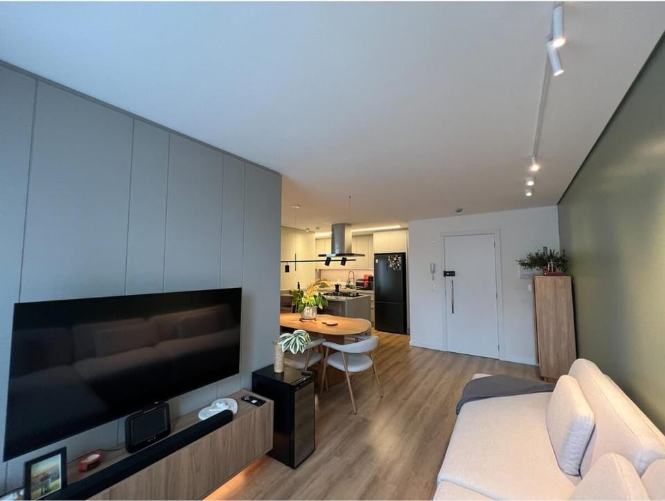 Apto Premium 78m2 com piscina academia e churrasqueira Apartment in Joinville
