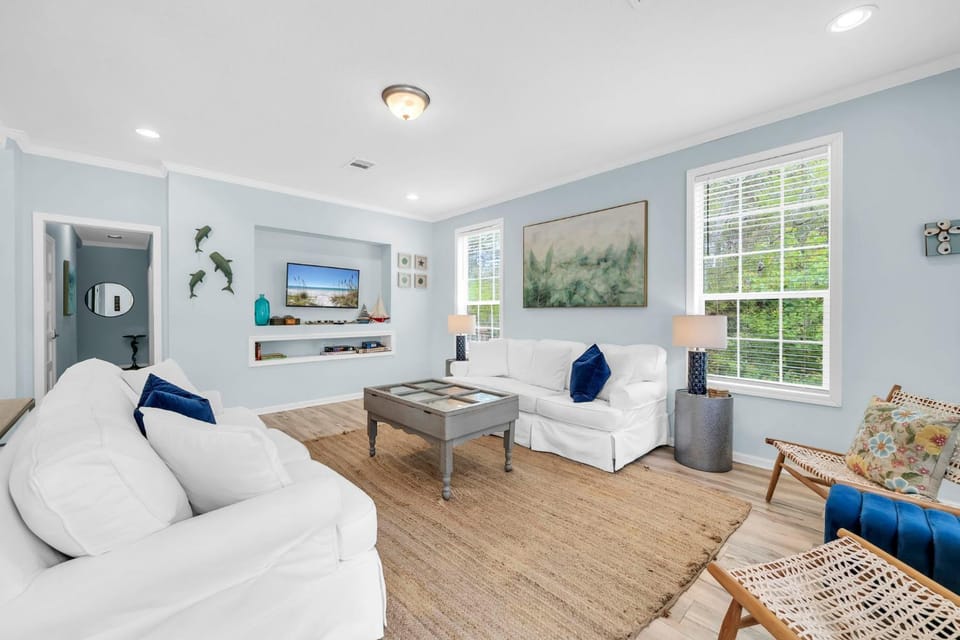 Book Me Baby! Juan Sweet Beach House in Santa Rosa Beach House in Seagrove Beach