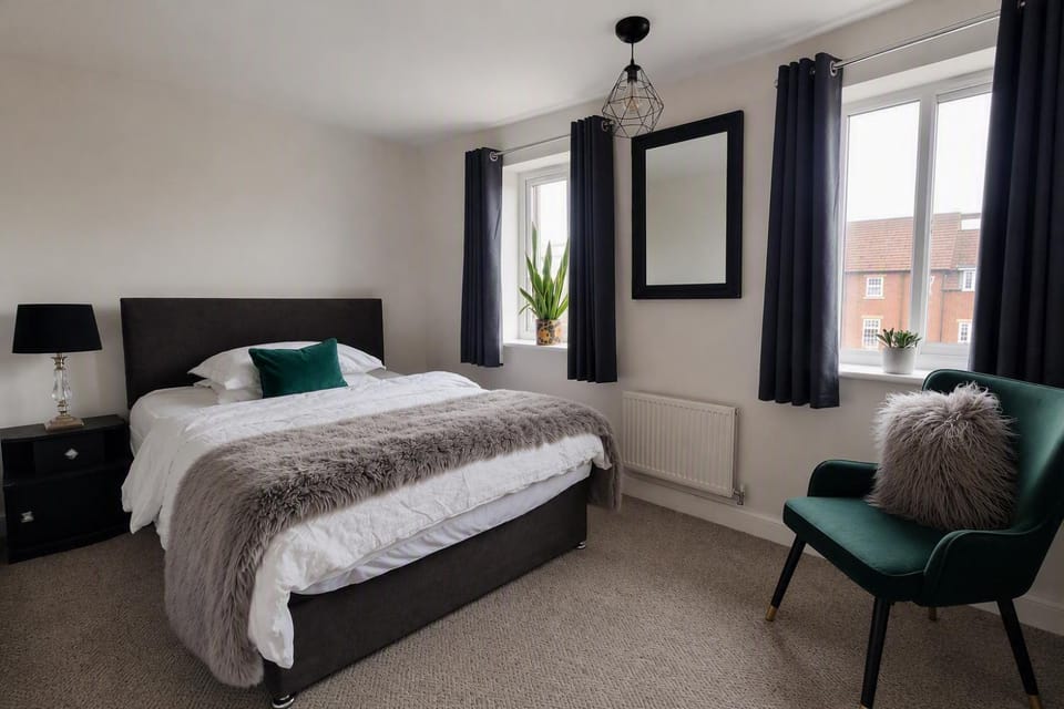 Bed, Bedroom
