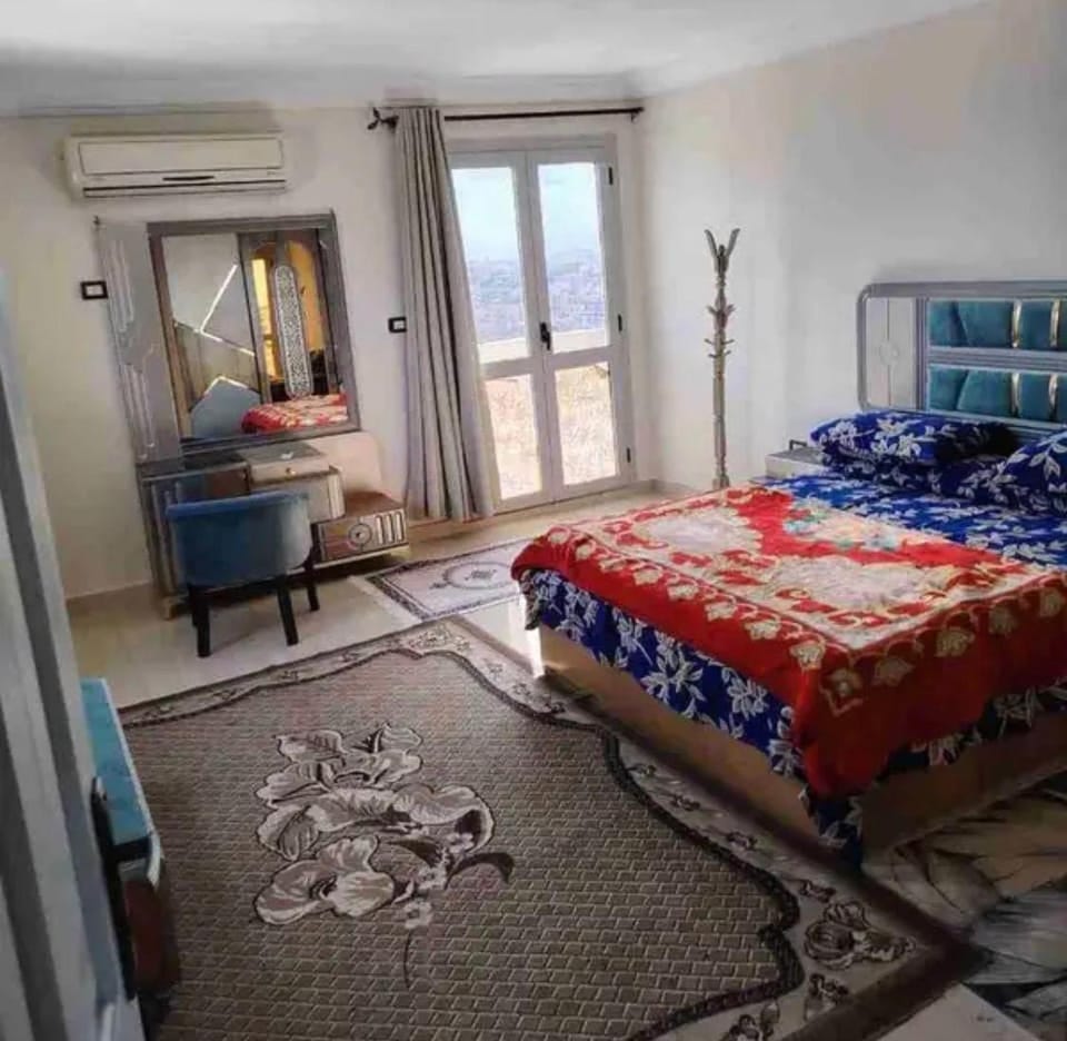 شقه فندقيه فاخره بالأسكندريه Apartment in Alexandria