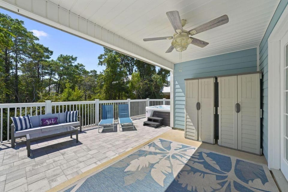 Sandy Daze House in South Walton County