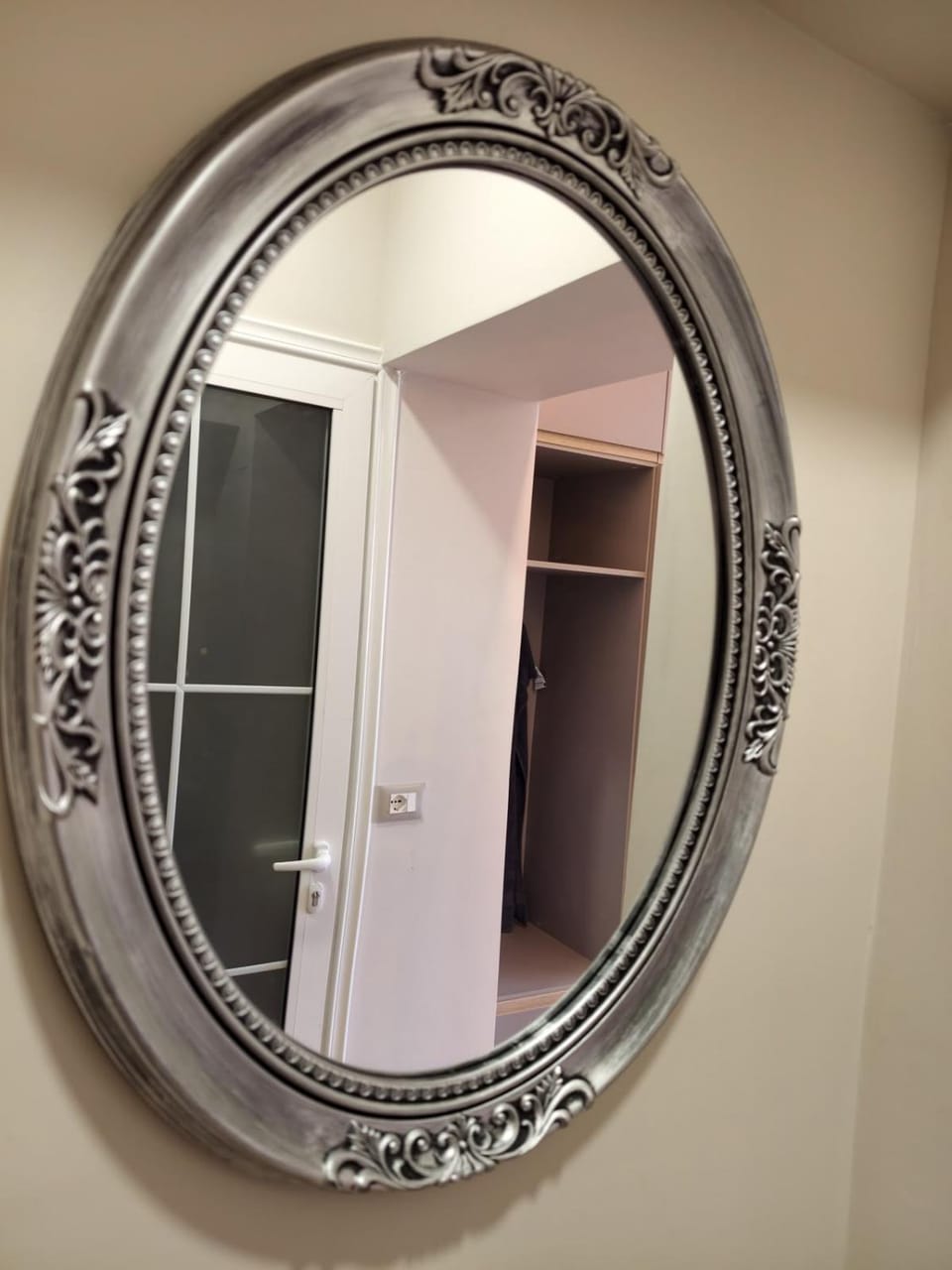 E&B Cosy Apartment 8 City Centre Apartment in Tirana