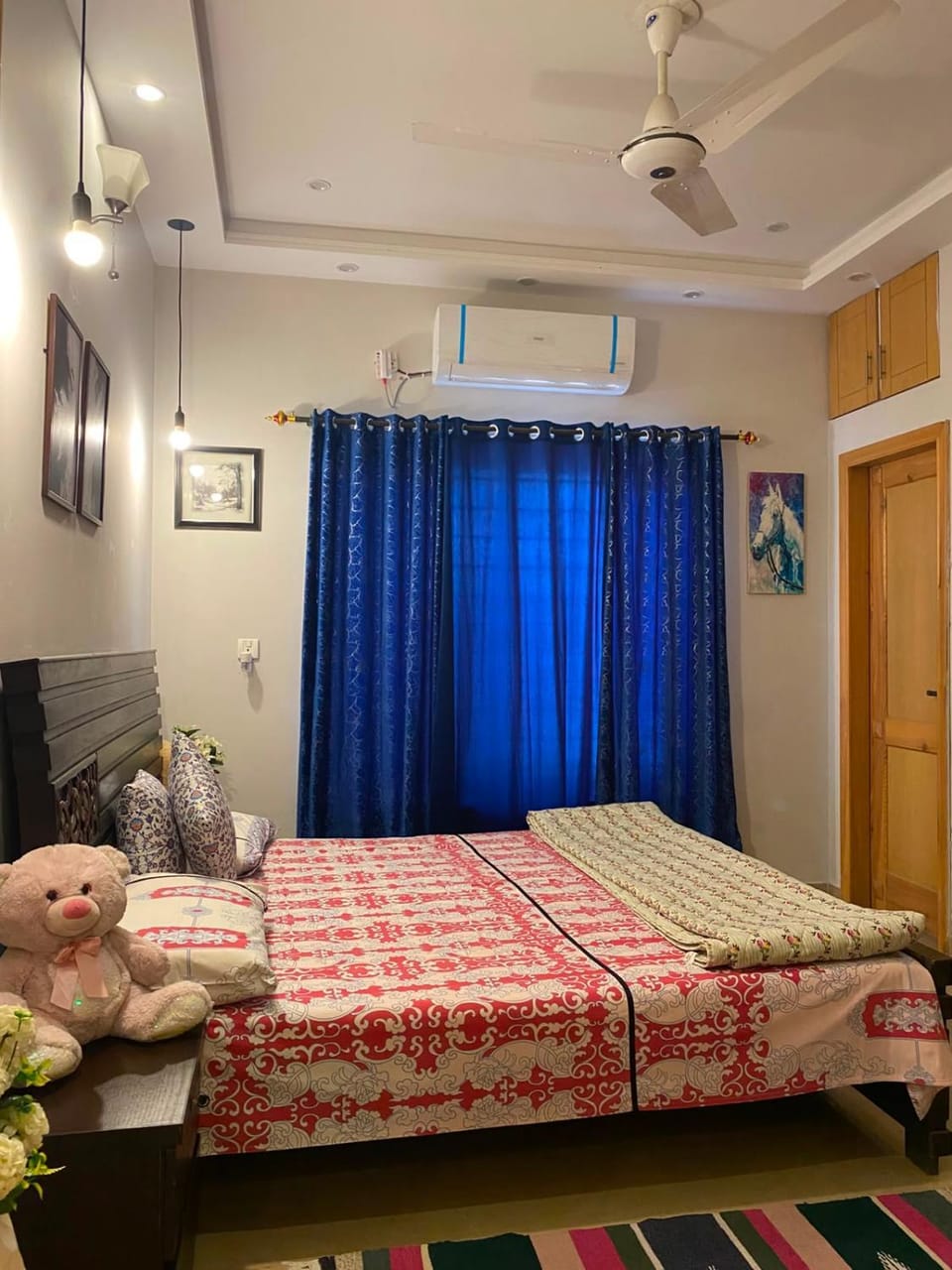 Saraye Stays Luxury 2Bhk Villa near F-10& E-11 Apartment in Islamabad Capital Territory