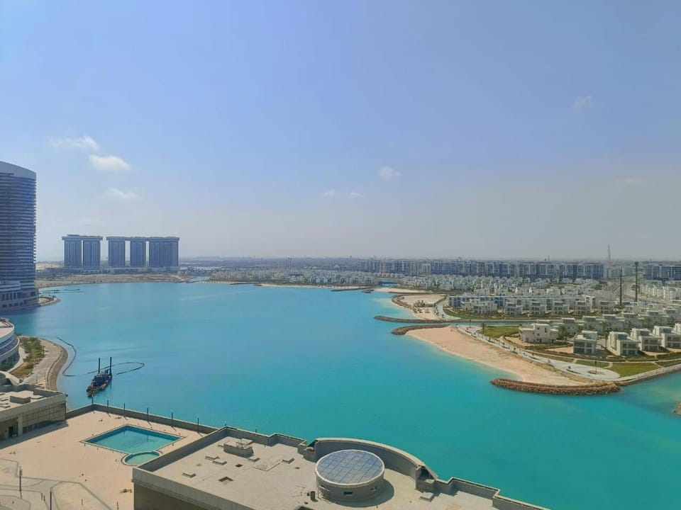 Nearby landmark, Bird's eye view, Beach, City view