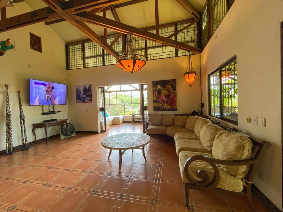 3BR Villa Private Pool by Carara Park House in Puntarenas Province