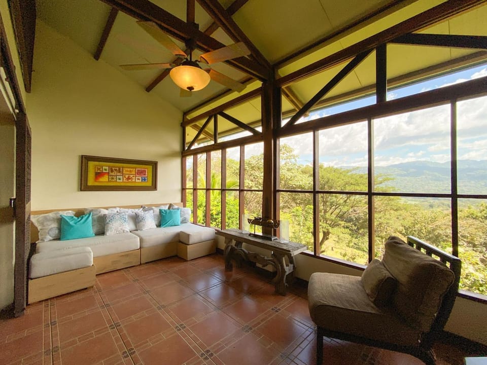 3BR Villa Private Pool by Carara Park House in Puntarenas Province