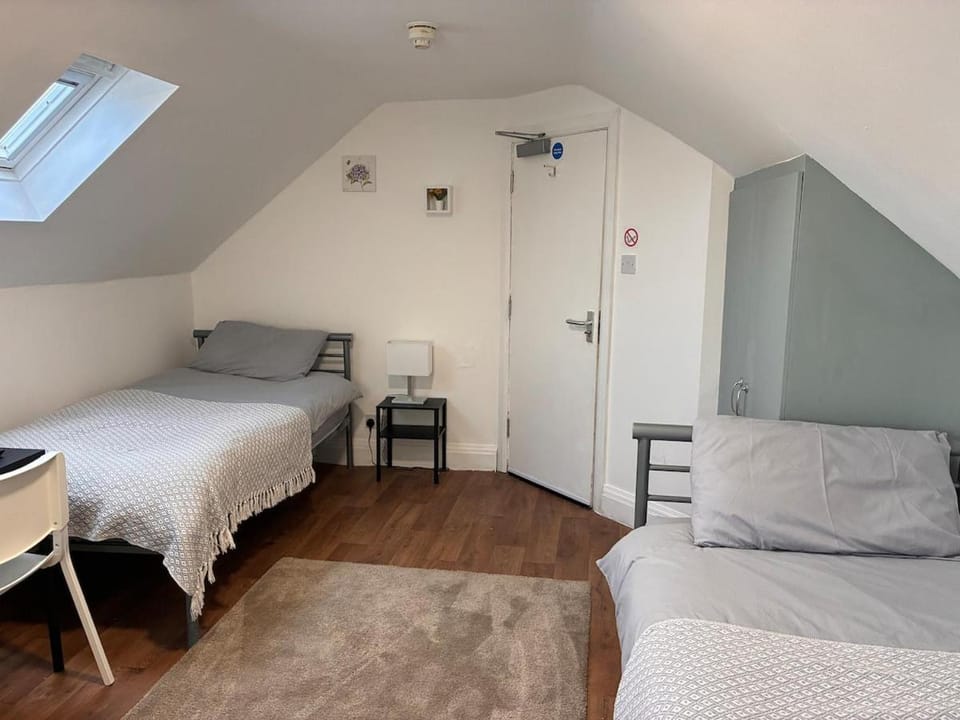 Bed, Bedroom, wardrobe