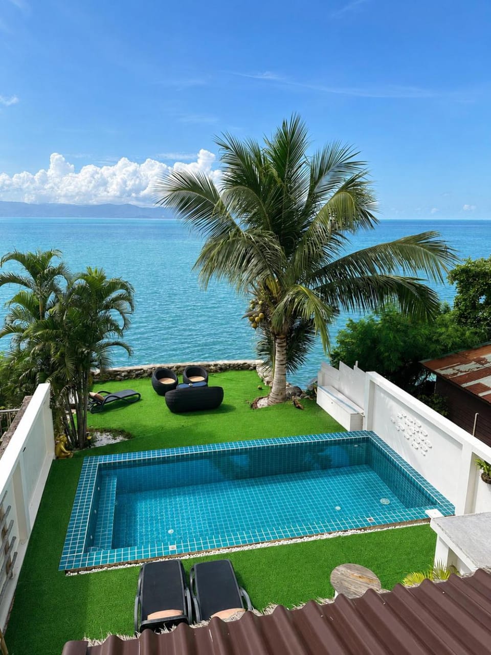 Property building, Day, Natural landscape, Pool view, Sea view, sunbed