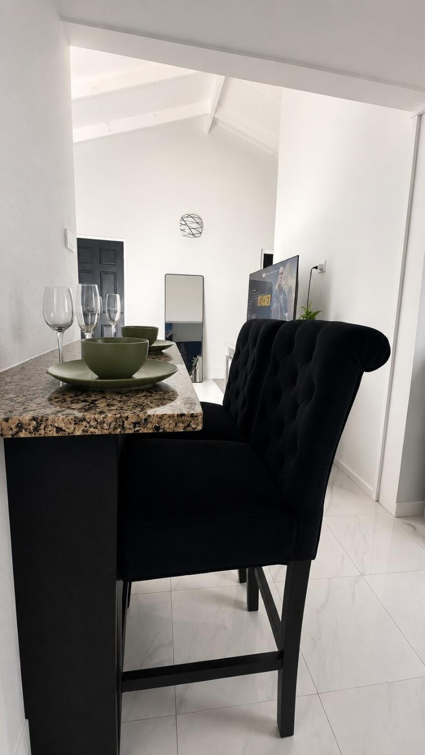 Maple LUME Chic Modern Soufriere 1bedroom Retreat Apartment in Caribbean