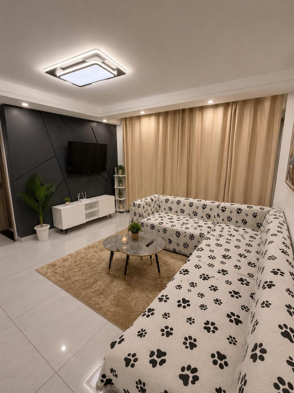 TV and multimedia, Living room, Seating area