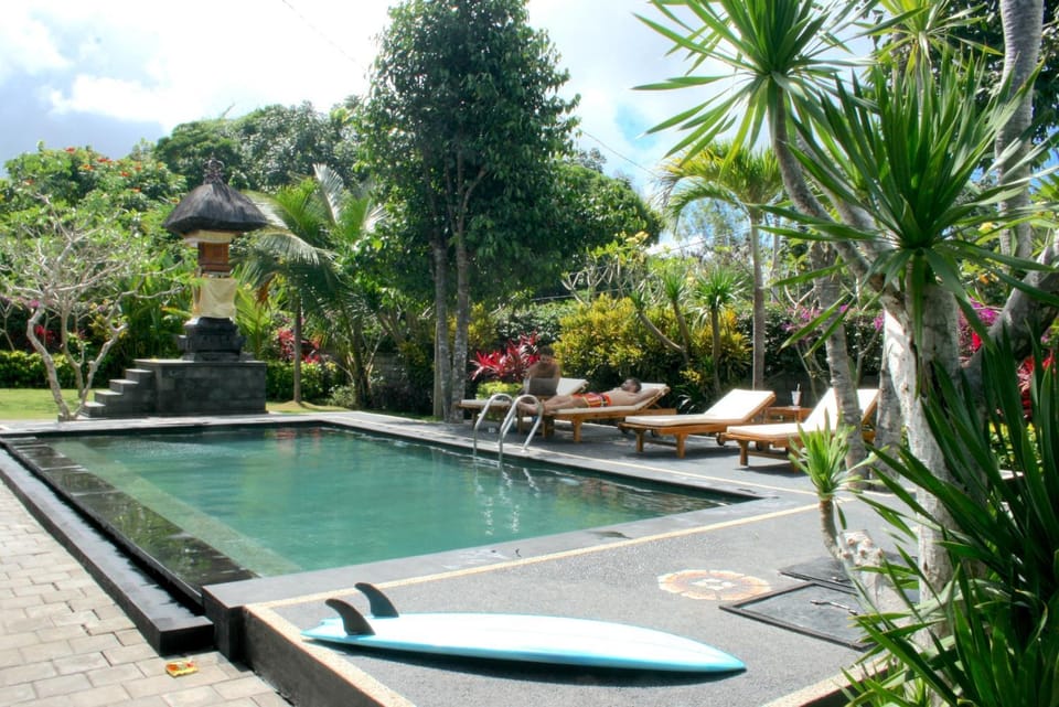 Garden, Swimming pool