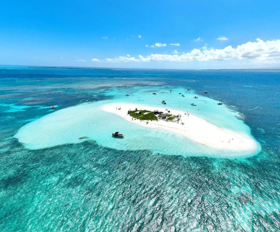 NEW HÉBERGEMENT LE VERT OCÉAN le calme de la nature à 3min de la plage au GOSIER House in Le Gosier