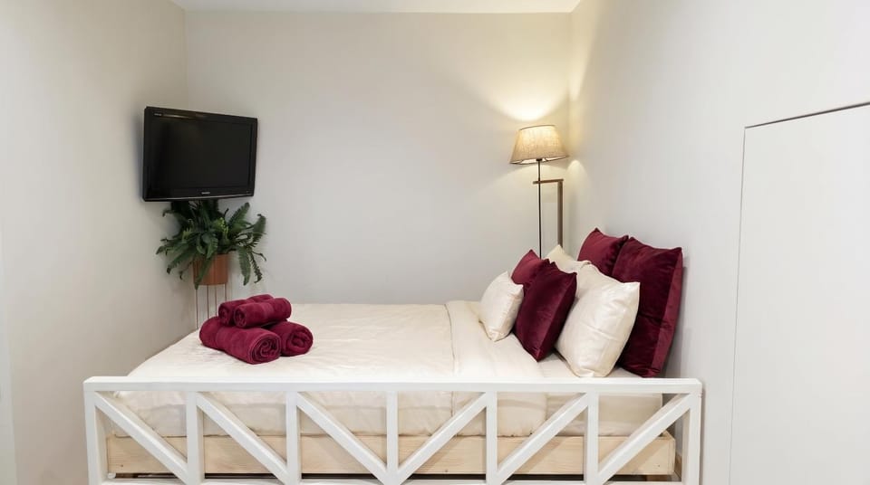Studio Chic et Calme Hypercentre Aix Les Bains Apartment in Aix-les-Bains