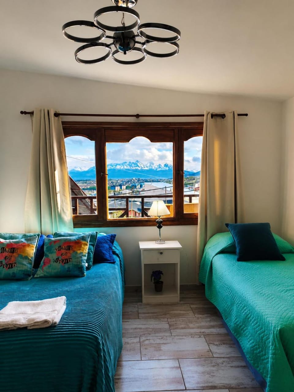 Ushuaia Magnifica,cabaña con balcon,luminosa y calida Chalet in Ushuaia