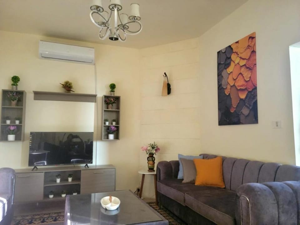 Tripoli Sea Breeze Apart-Matal Al Azraq-24h Electricity Apartment in Africa