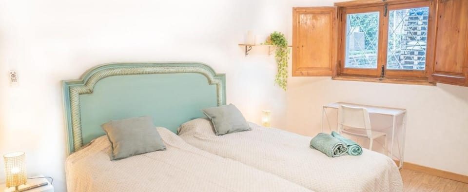 Puerta del Sol Garden Suite IFEMA–Bernabéu Apartment in Madrid