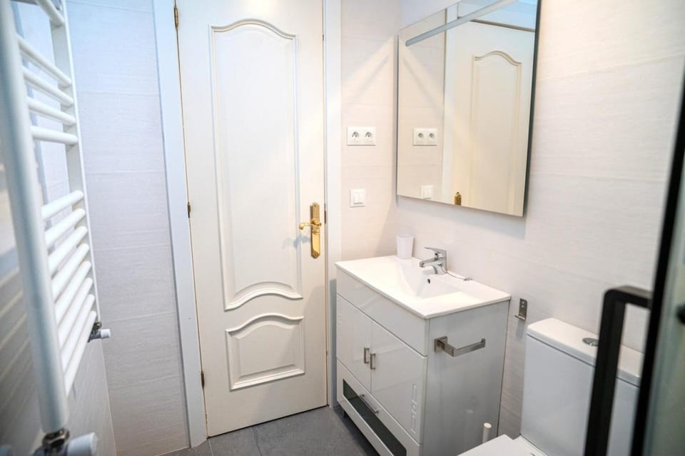 Plaza Mayor Garden Suite IFEMA–Bernabéu Apartment in Madrid