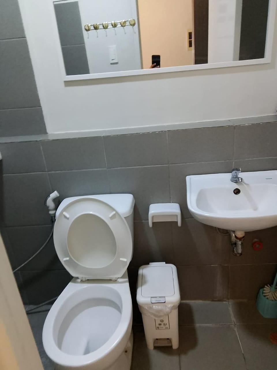 cozy condo unit 1P Ibiza Apartment in Bacolod