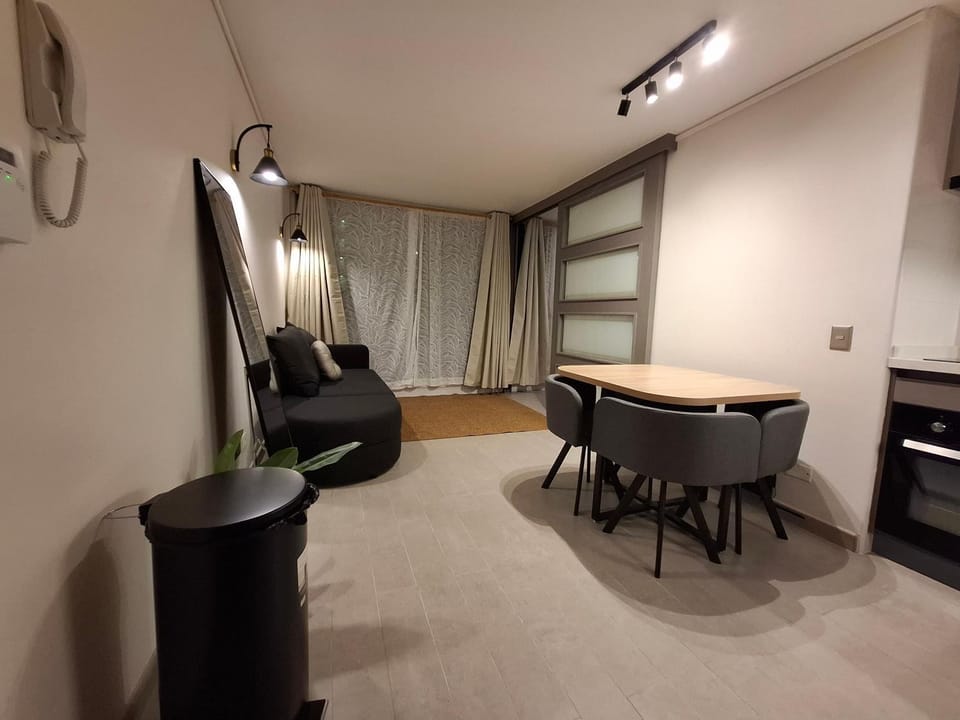 Departamento Premium con Terraza y Vista Jardín Apartment in Santiago