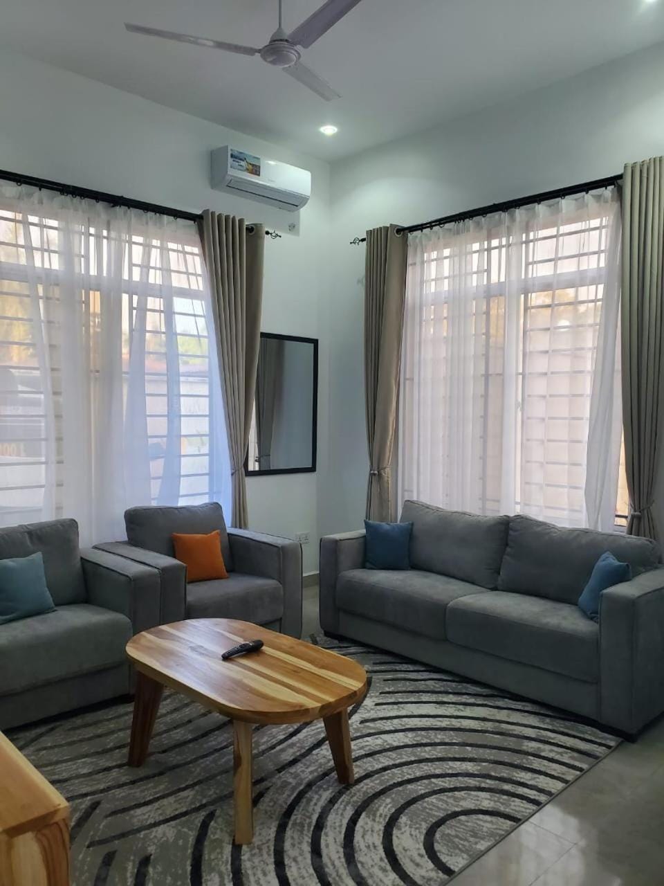 The Calm Grey corner Apartment in City of Dar es Salaam