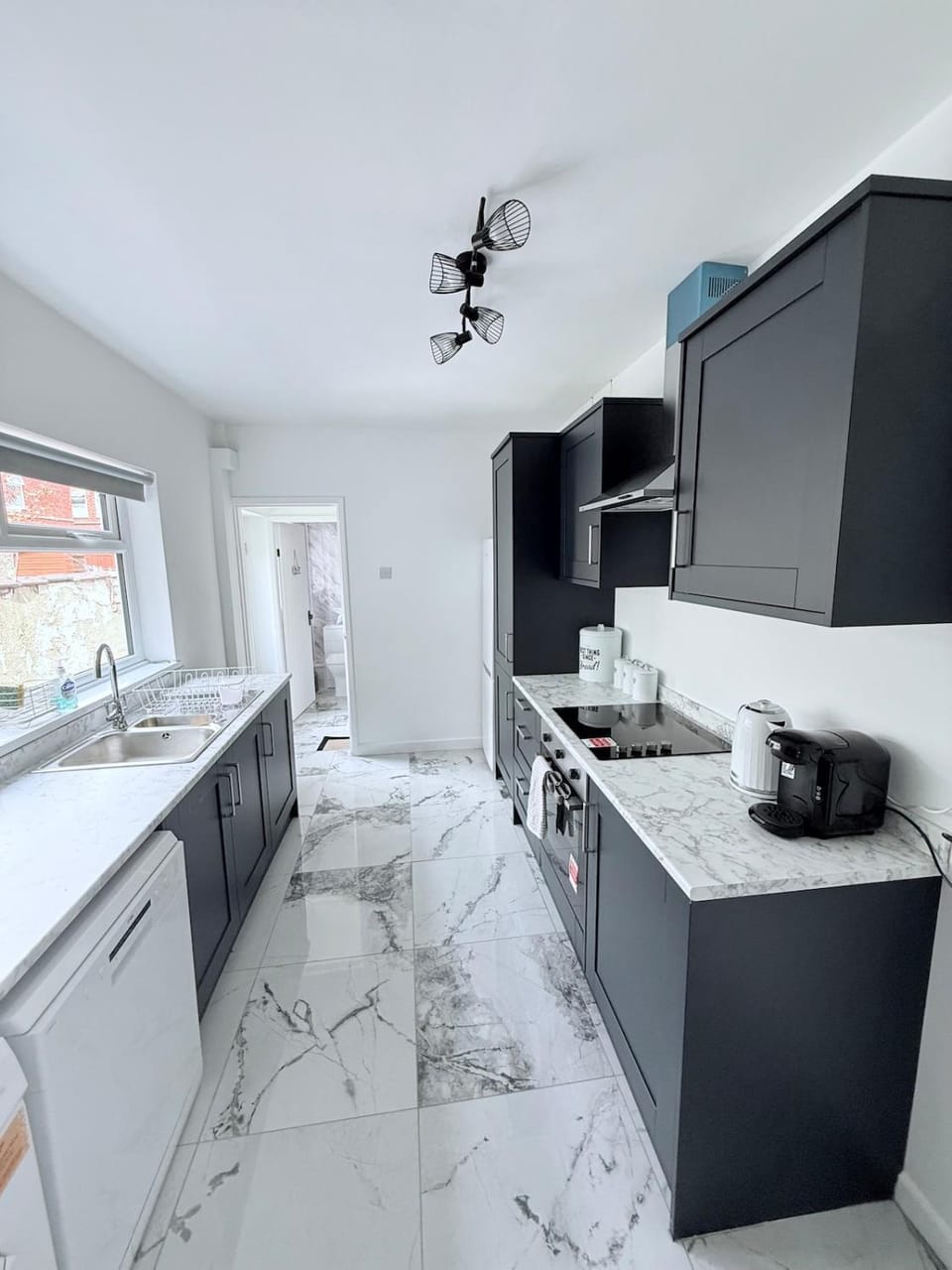 Spacious House - TV in All Rooms - Workers Home House in Cleethorpes