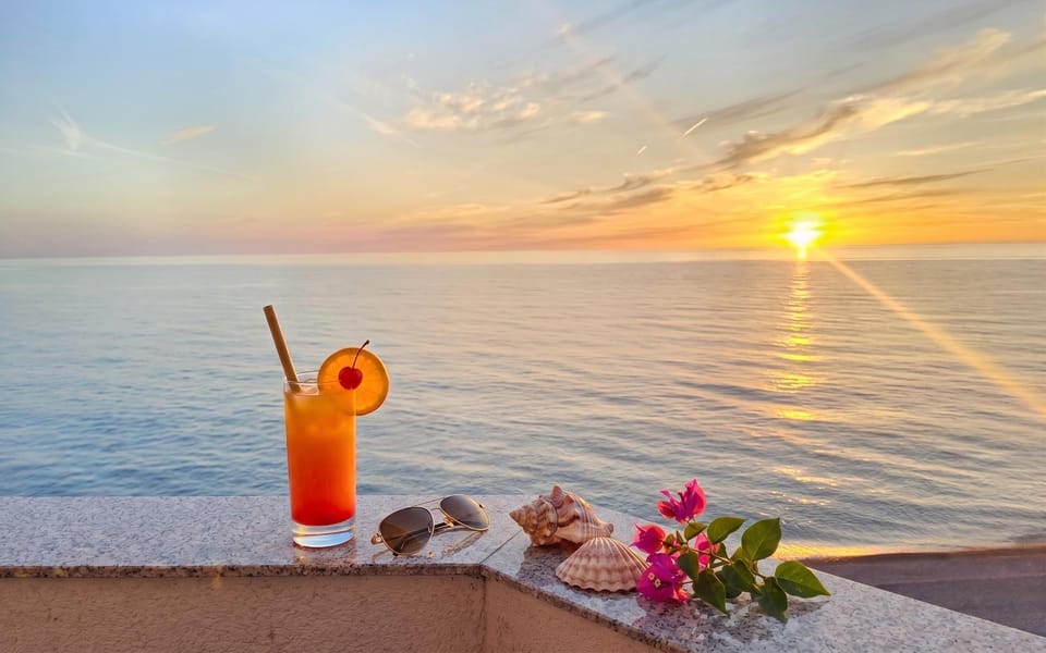 Balcony/Terrace, Sea view, Drinks, Sunset