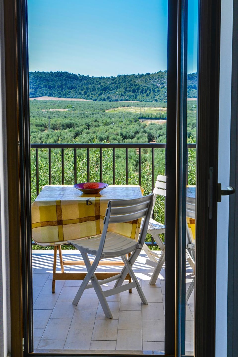 Patio, Day, Natural landscape, Summer, View (from property/room), Balcony/Terrace, Photo of the whole room, Mountain view