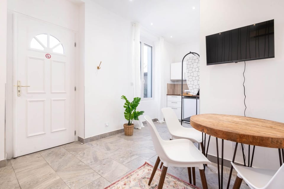 Les suites Saint Georges - La suite Jardin Apartment in Villeurbanne