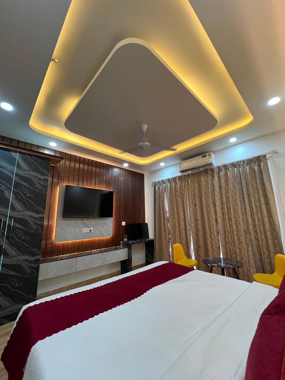 The Grand Aura Apartment in Uttar Pradesh