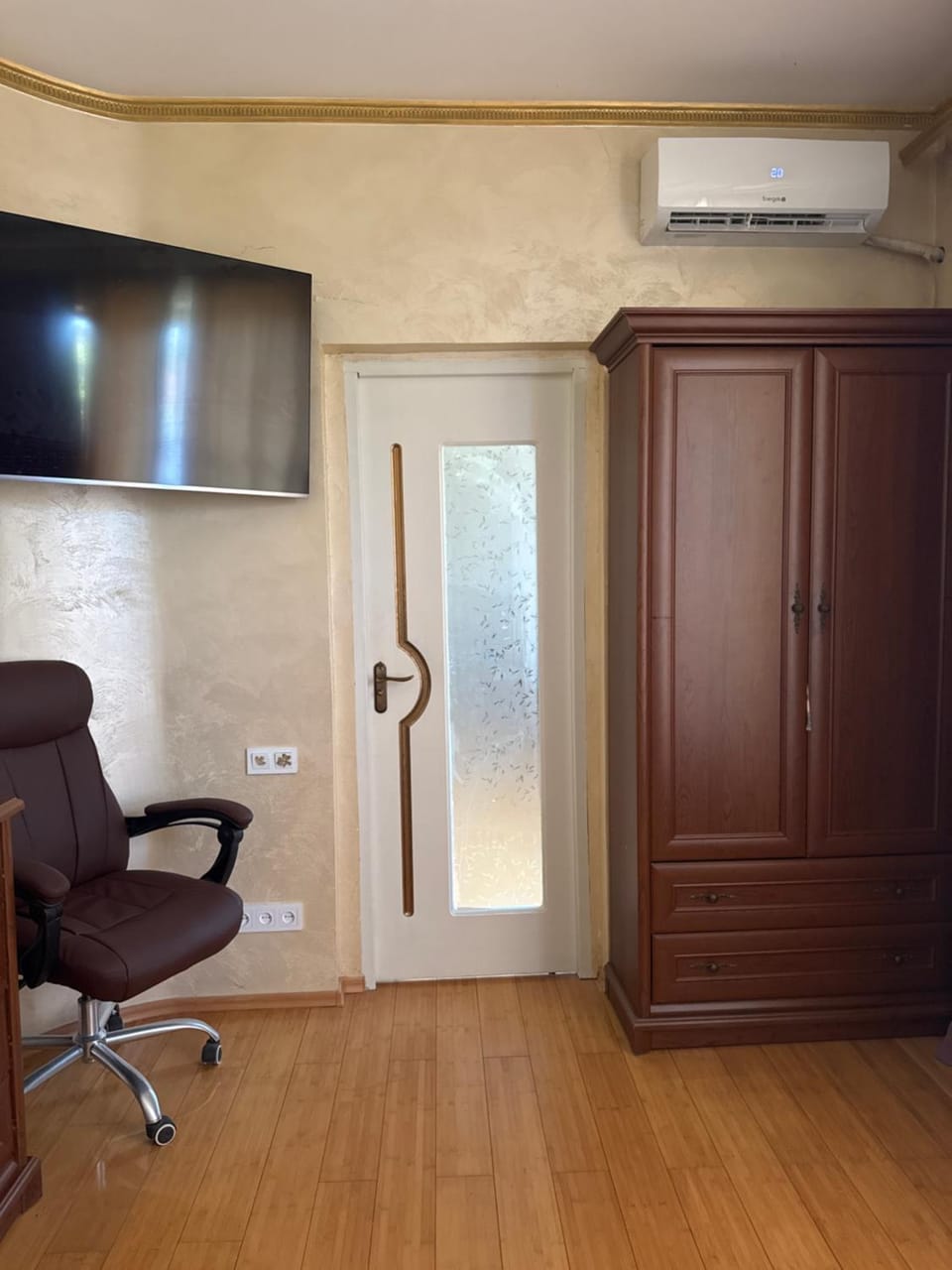 Приватні апартаменти Apartment in Odessa