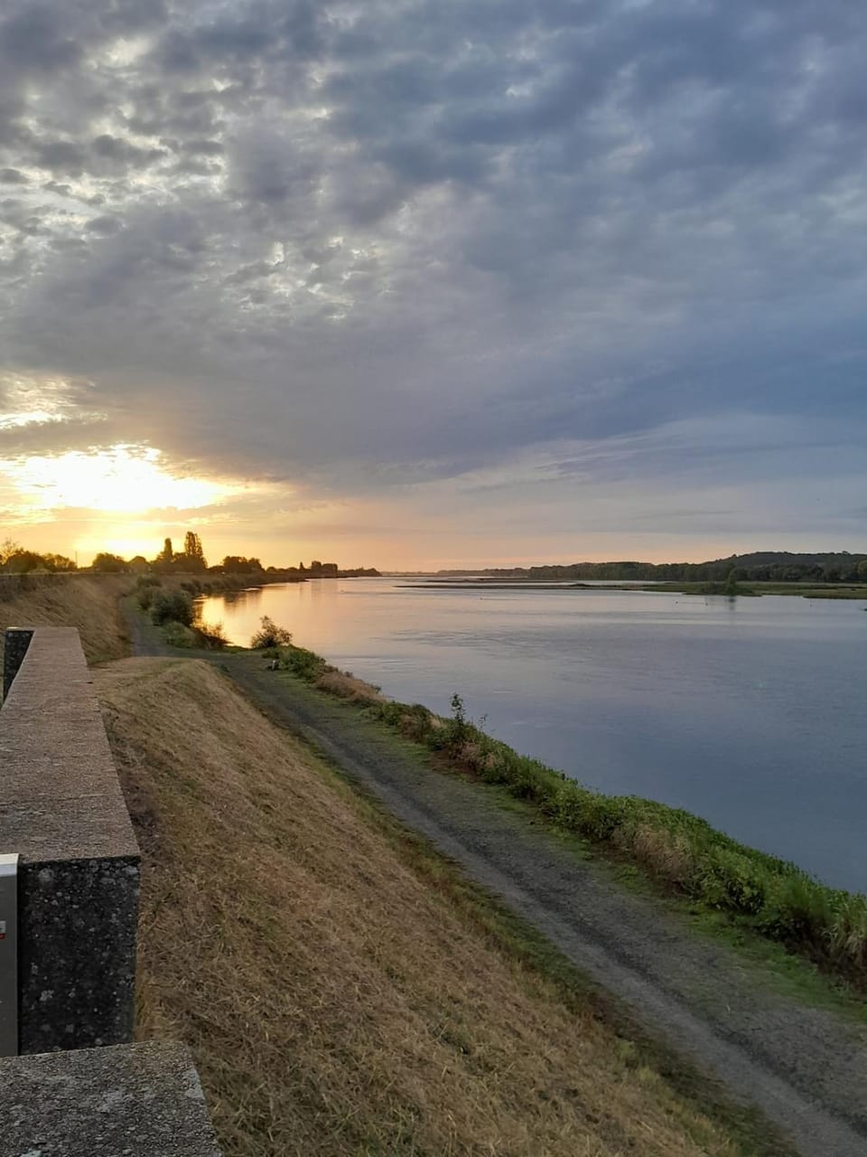 Nearby landmark, Natural landscape, River view, Sunrise