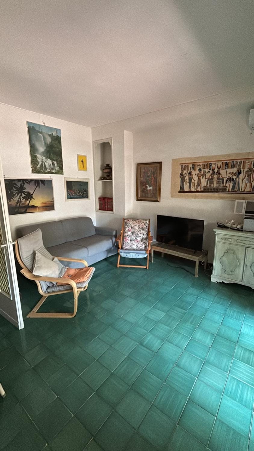 Seaside Apartment with Private Pool and Parking, Anzio Apartment in Anzio