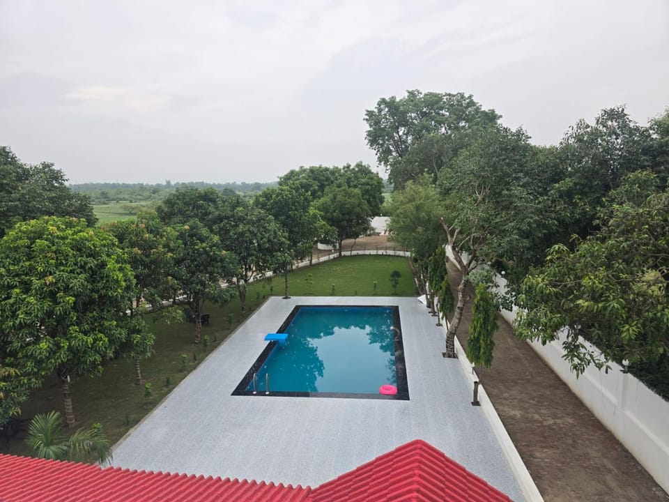 Natural landscape, Pool view, Swimming pool