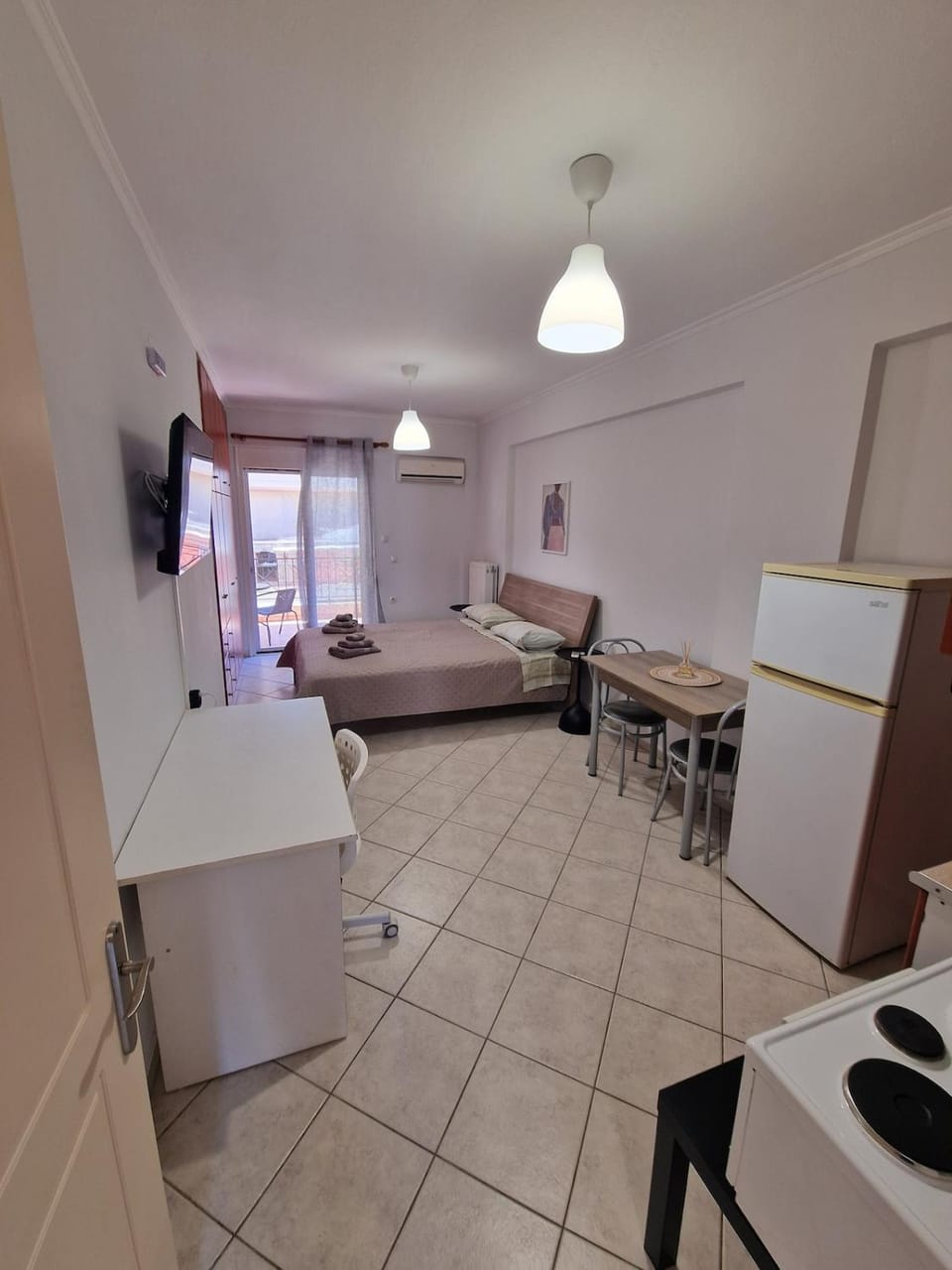 Diana's Cozy 32 Studio Apartment in Ioannina