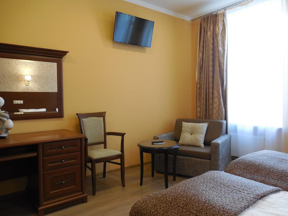 Photo of the whole room, Decorative detail, Bedroom